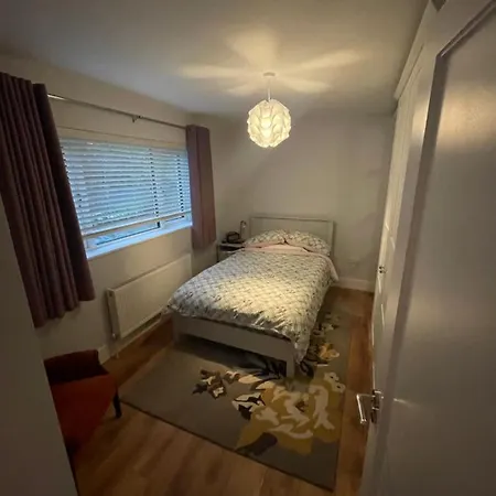 Sea View Apartment *